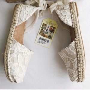 Toms Birch Lace Shoes